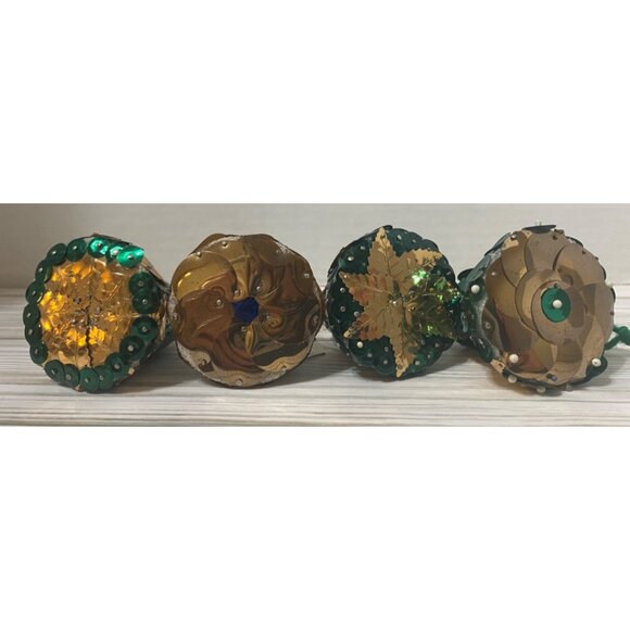 Vintage Handmade Sequined Bell Ornaments Set Of 4 Gold & Green Christmas - Picture 5 of 6